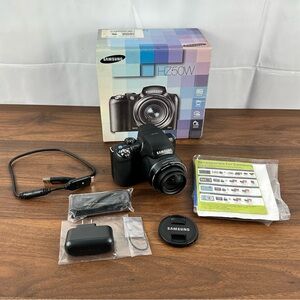 Samsung HZ50W 13.8-Megapixel Digital Compact Camera With 26X Optical Zoom